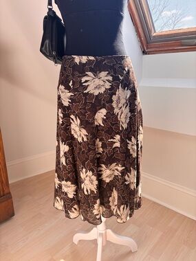 Reitmans Brown Floral Midi Skirt 🤎